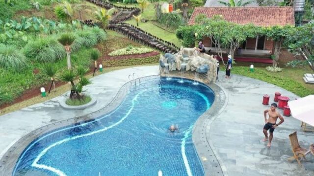 IMG-20240926-WA0102