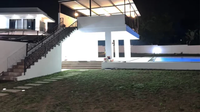 8-1
